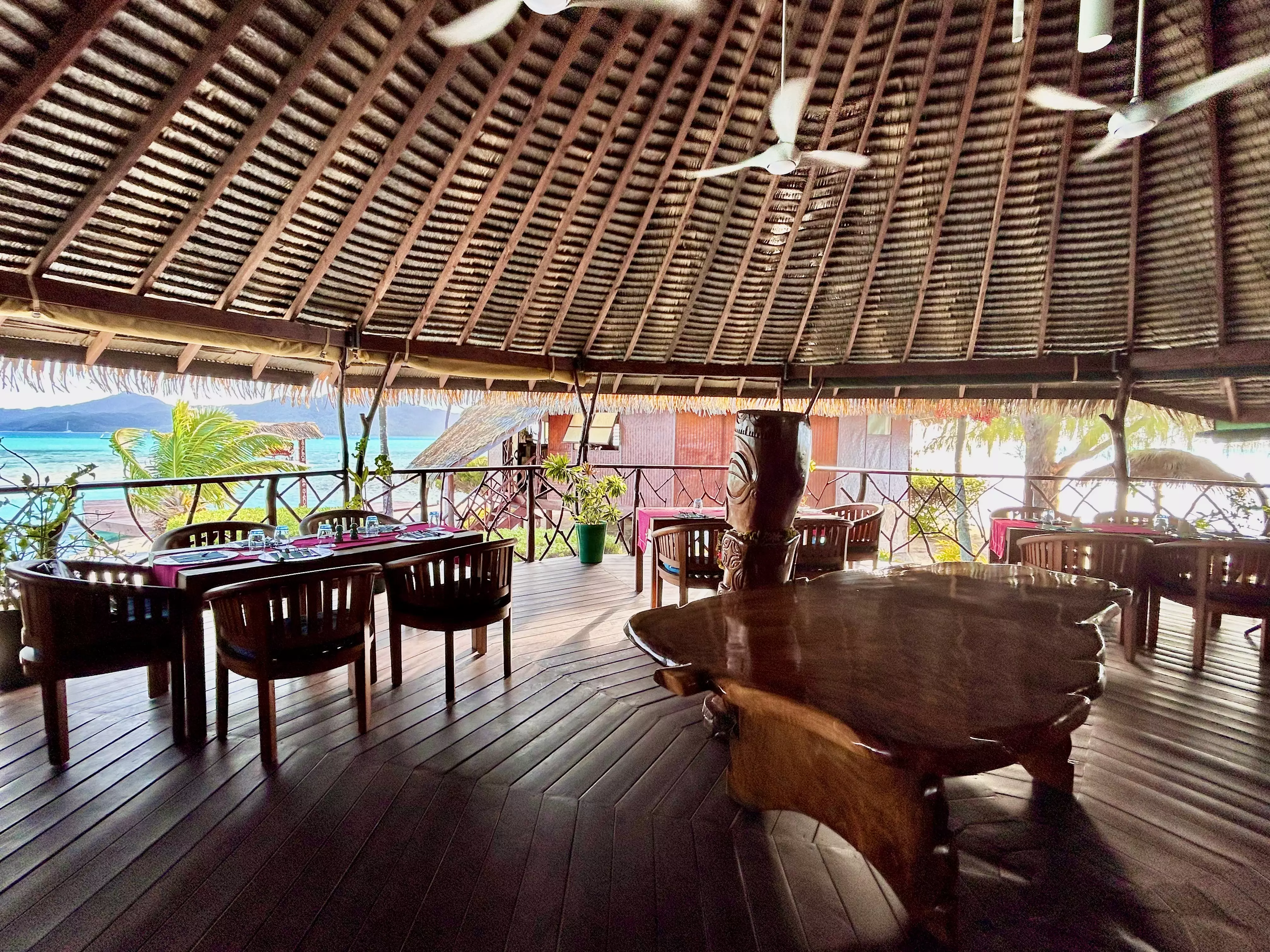 Luxury room at Hotel EDEN Taha'a private island